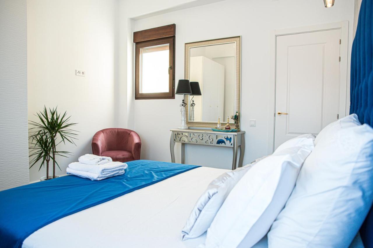 Laura Apartment Puerto Valencia Exterior photo